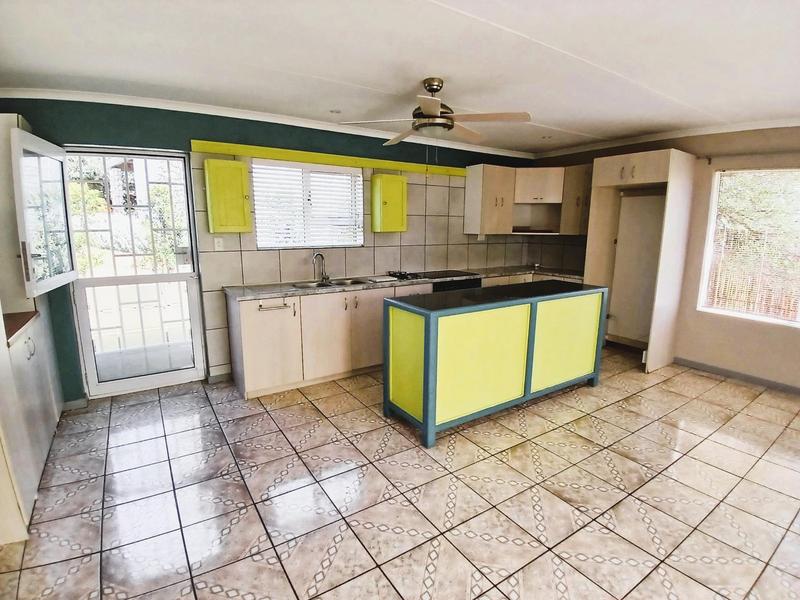 3 Bedroom Property for Sale in Stilbaai Wes Western Cape